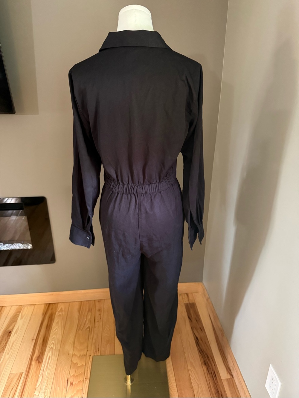 Loft Classic Black Tie-Waist Jumpsuit - Women's Size 0 - Picture 3 of 7